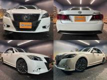 2014 Toyota Crown