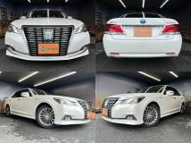 2018 Toyota Crown Hybrid