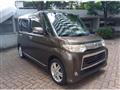 2011 Daihatsu Tanto
