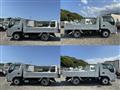 2010 Isuzu Elf Truck