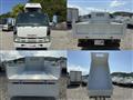 2010 Isuzu Elf Truck