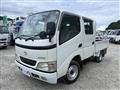 2004 Toyota Dyna Truck