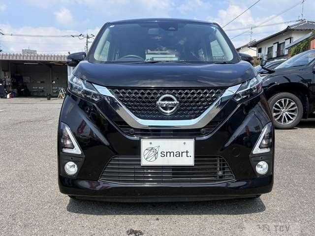 2019 Nissan Nissan Others
