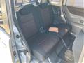 2010 Nissan ROOX