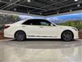 2014 Toyota Crown Hybrid