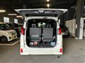 2022 Toyota Alphard G