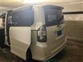 2007 Toyota Voxy