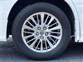 2022 Toyota Alphard Hybrid