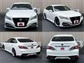 2018 Toyota Crown Hybrid