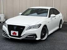 2018 Toyota Crown Hybrid