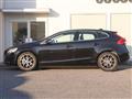 2017 Volvo V40