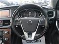 2017 Volvo V40