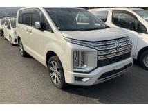 2021 Mitsubishi Delica D5