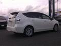 2012 Toyota PRIUS α