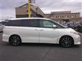 2013 Toyota Estima