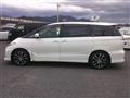 2013 Toyota Estima