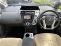 2013 Toyota PRIUS α