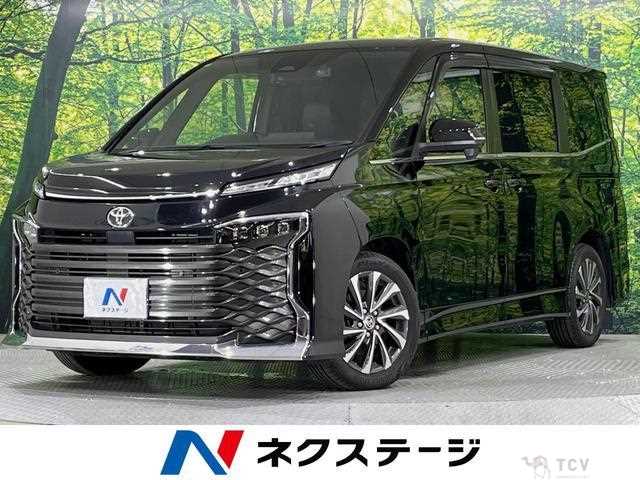 2022 Toyota Voxy