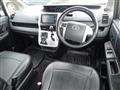 2013 Toyota Noah