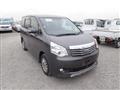 2013 Toyota Noah