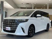 2025 Toyota Alphard Hybrid