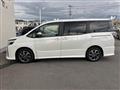 2017 Toyota Voxy