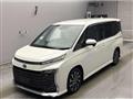 2023 Toyota Voxy