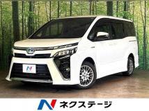 2017 Toyota Voxy