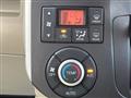 2013 Daihatsu Tanto
