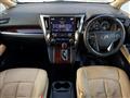 2016 Toyota Alphard G