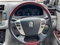 2011 Toyota Crown