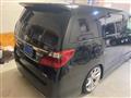 2013 Toyota Alphard G