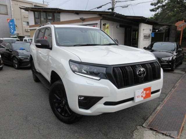 2023 Toyota Land Cruiser Prado