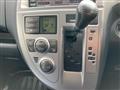 2006 Toyota Ractis
