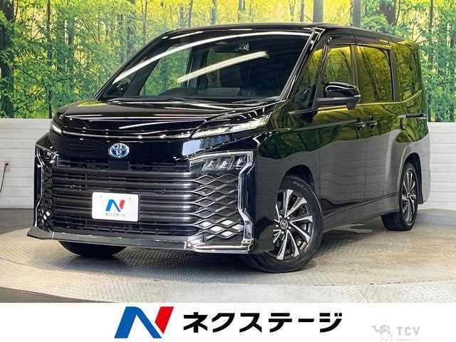2023 Toyota Voxy