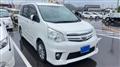 2010 Toyota Noah