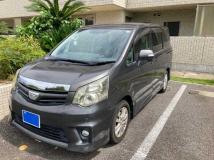 2010 Toyota Noah