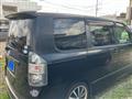 2009 Toyota Voxy