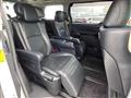 2013 Toyota Alphard Hybrid