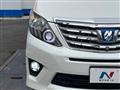 2013 Toyota Alphard Hybrid