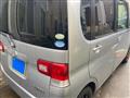 2011 Daihatsu Tanto