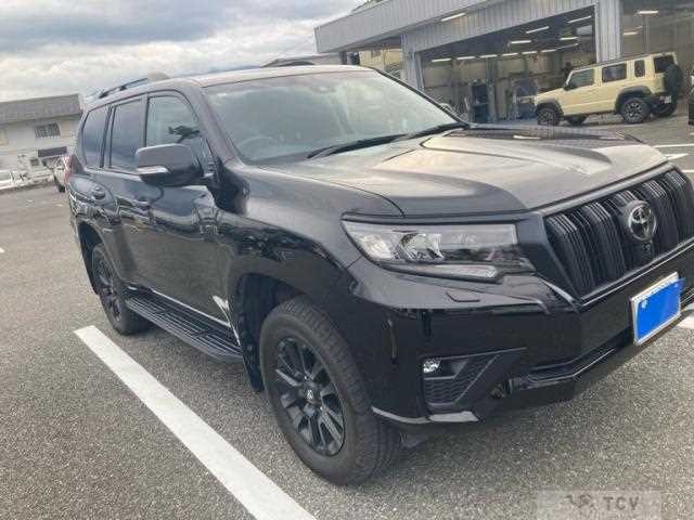 2023 Toyota Land Cruiser Prado