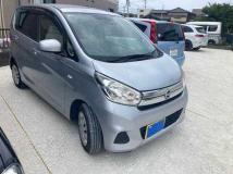2017 Nissan Nissan Others
