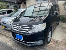 2013 Honda Step WGN