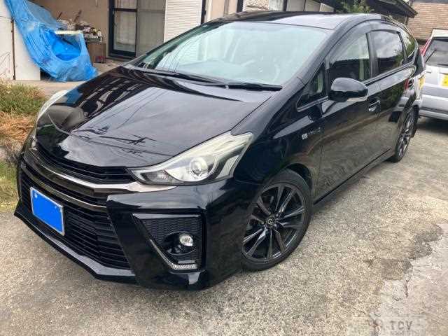 2016 Toyota PRIUS α