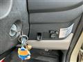 2004 Daihatsu Boon