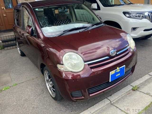2011 Toyota Sienta