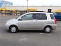 2005 Toyota Raum