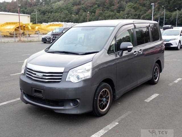 2012 Toyota Noah