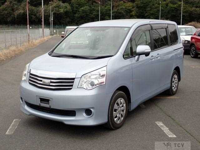 2011 Toyota Noah